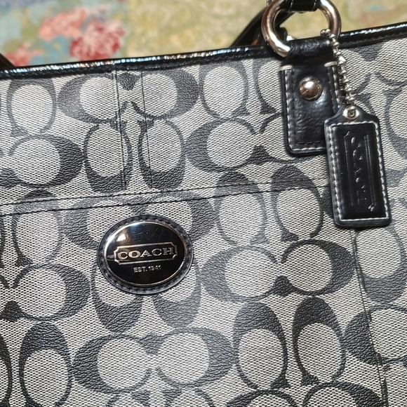 Coach Purse - Picture 2 of 8